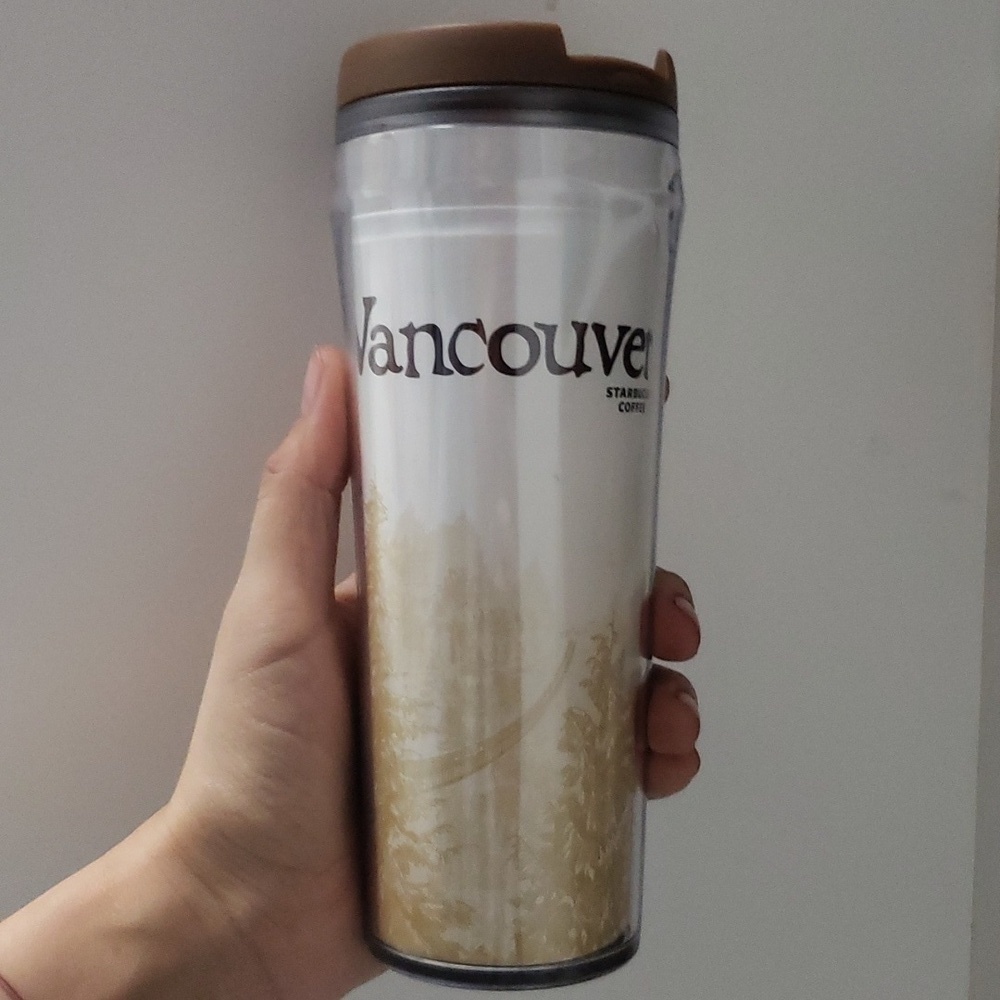 Starbucks 2009 12 oz YOU ARE HERE Vancouver traveller mug thermos hot drink